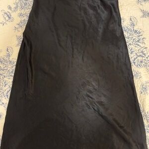 Aritzia black skirt - size 10